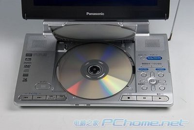 松下新突破 無(wú)線數(shù)字終端DVD-LX97引領(lǐng)家庭娛樂(lè)新風(fēng)尚
